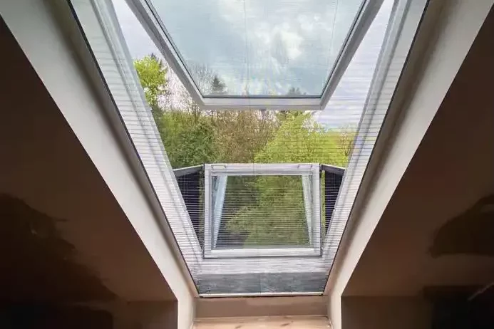 Moustiquaires-pliantes-fenetres-3-sur-3