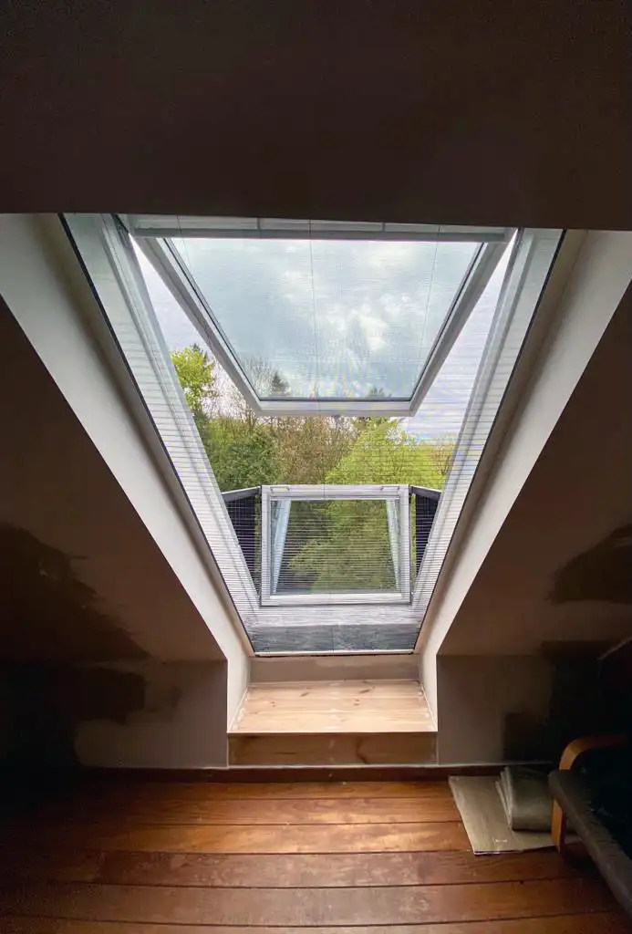 Moustiquaire pliante pour fenêtre Velux